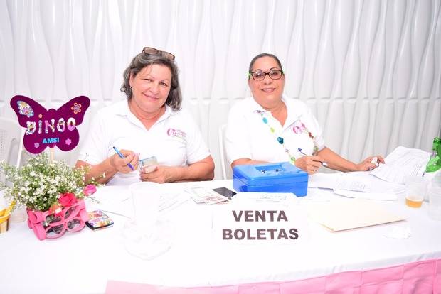 Durante la celebración del Bingo solidario el año pasado.