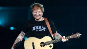 Divide de Ed Sheeran bate récords, 19 semanas en el número uno