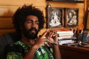 El artista dominicano Eddaviel presenta su exposición “Afro-inks" en Canadá