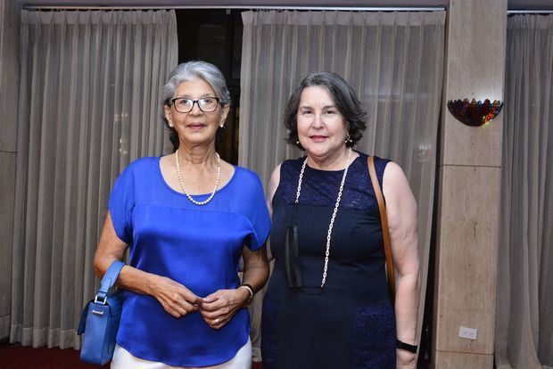 Edili Fuentes y Leonora Fondeur.