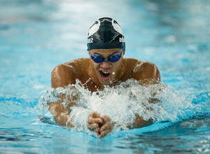 El nadador dominicano Josué Domí­nguez es puesto en cuarentena en Tokio