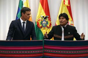 Sánchez y Morales firman tres acuerdos que refuerzan la alianza bilateral