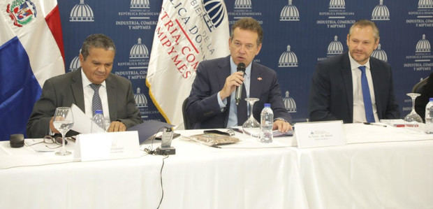 Quinta sesión del año aprueba la instalación de 10 nuevas empresas.
