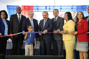 Inauguración de los centros educativos donde asistió el Presidente Danilo Medina.