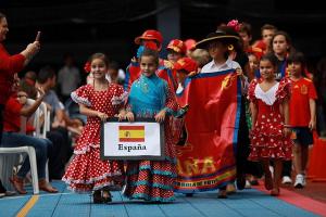 Saint George School celebra la cultura y la diversidad en su Asamblea Internacional