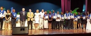 Estudiantes meritorios Graduación CENAPEC Santo Domingo 2017-2018