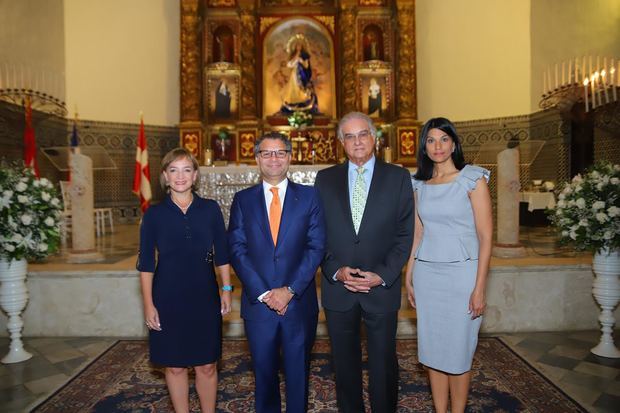 Darys Estrella, Alberto Cruz, José Gabriel Roig y Loraine Cruz.