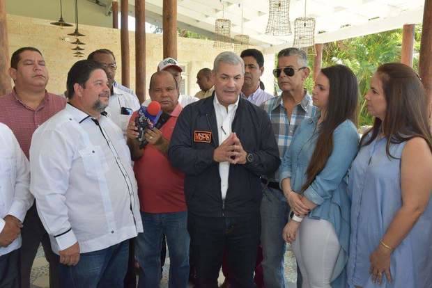 Dedican Feria Ganadera & Comercial El Cupey 2017 a ministro de Obras Públicas Gonzalo Castillo