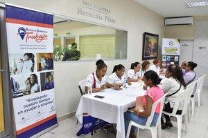 Ministerio de Trabajo invita a feria y jornada de empleo para La Romana y Santiago