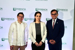 Los expositores Adrián Ceballos, Wendy Lopez y Mauro Barrantes.