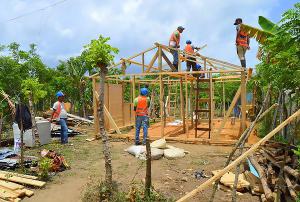 World Vision y Hábitat para la Humanidad RD ejecutan programa de reparación de 200 viviendas