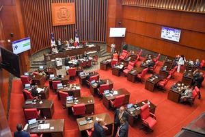 Senado declara de urgencia y aprueba presupuesto complementario