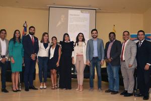 Ministerio de la Juventud realiza primer panel de emprendimiento