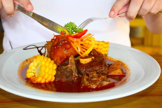 Plato Chivirico Sureño, uno de los platos mas emblemaìticos del Restaurante la Chiverìa.