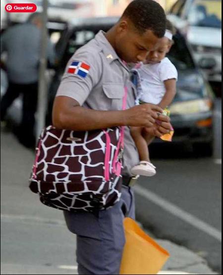 Ricardo Flete, por su fotografía Ni Aquí ni allá, del periódico Multimedios El Caribe.