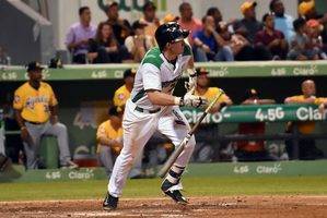 Águilas asumen liderato con triunfo sobre Estrellas en béisbol dominicano