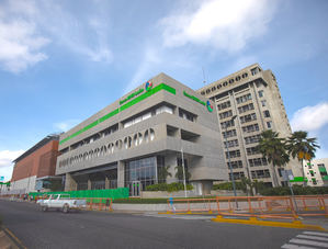 Banco BHD inaugura edificio de operaciones