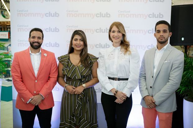 Julio Rafael Curiel, Nathaly Reyes, María Teresa Ferreiro y Emmanuel Rufino.