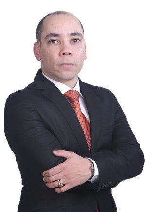 Felix Fernández.