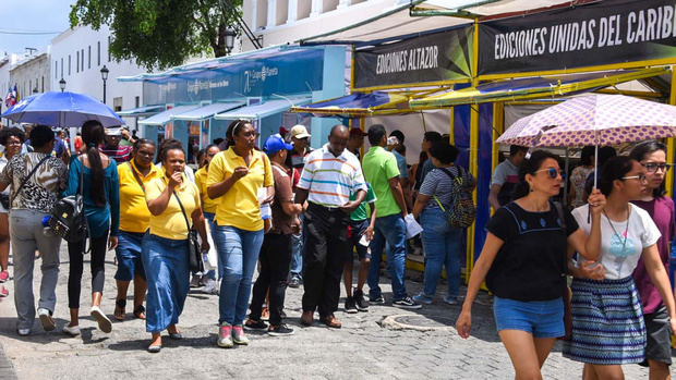 Cientos de personas han acudido a la Feria Dominicana del Libro 2022.