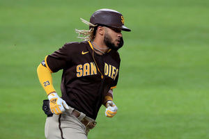 Fernando Tatis Jr. podría reaparecer en serie ante Dodgers