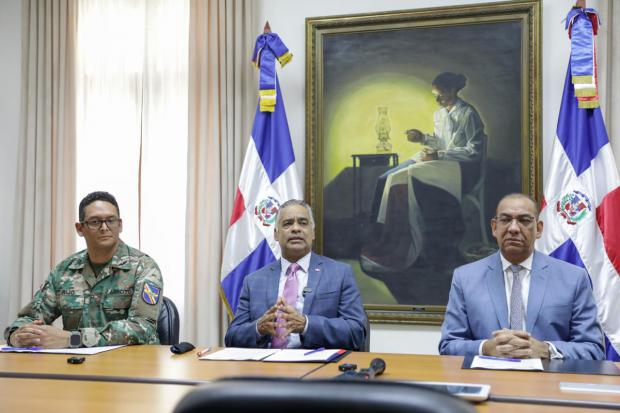 Cámaras del 911 mejorarán seguridad vial tras convenio