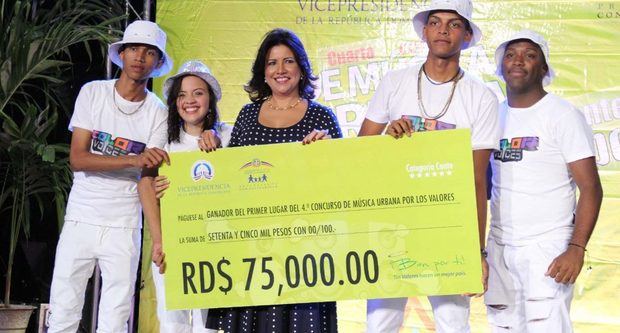 Vicepresidencia y artistas se unen para promover música con valores