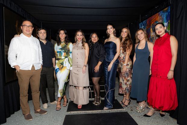 César García, Ricardo Fernández, Beatriz Badia Thomen, Karina Cortorreal, Kaori Sone, Mariu Jones, Eviel Taveras, Carla Cosette y Kimberly Felix Matos.