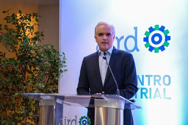 Luis Miguel De Camps García, ministro de Trabajo.
