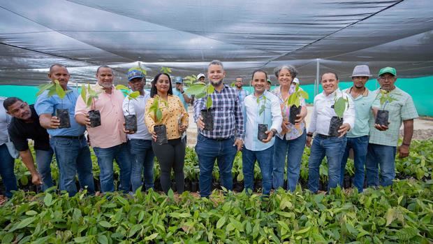 Pedernales busca aumentar y recuperar zona boscosa.