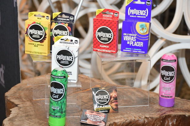 Parte de los productos exhibidos durante el lanzamiento de la campaña.