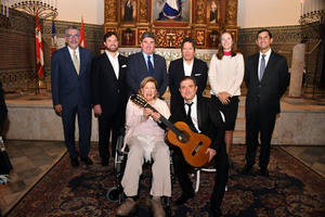 Países Mancomunidad celebran aniversario Cámara Británica con recital guitarrista 