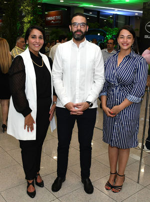 Carmen Pichardo, Raúl Barrientos y Heidi Guzmán