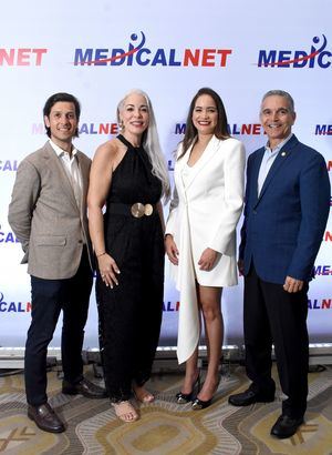 Mauricio Morel, Patricia Polanco, Esthenia Gracia y Carlino González 
