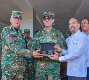 Efemérides Patrias y Ministerio de Defensa tributan homenaje al héroe restaurador Santiago Rodríguez