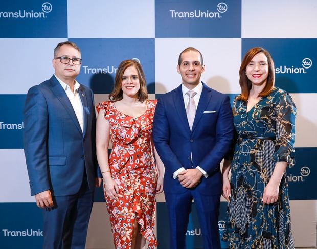 Herson Corona, Danilda Almánzar, Carlos Mireles, Maribel Concepción.