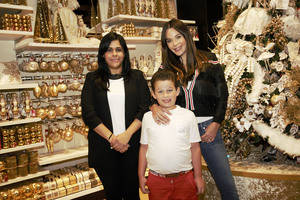 Madelyn Martínez, Miguel Soto y Luz García. 