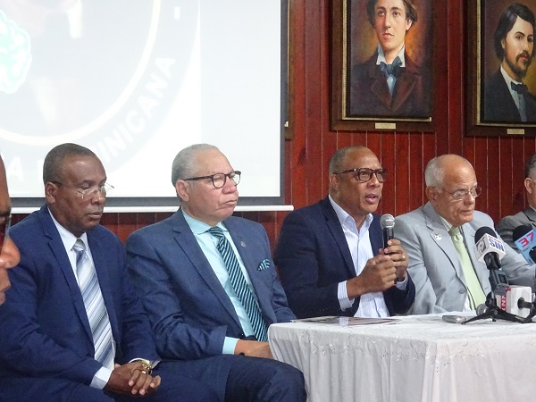 Víctor Zabala, Pedro Richarsond, Ramón Santos y Julio Rodríguez Grullón.