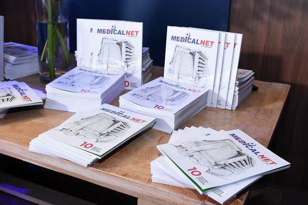Set de Revistas Aniversario MedicalNET.