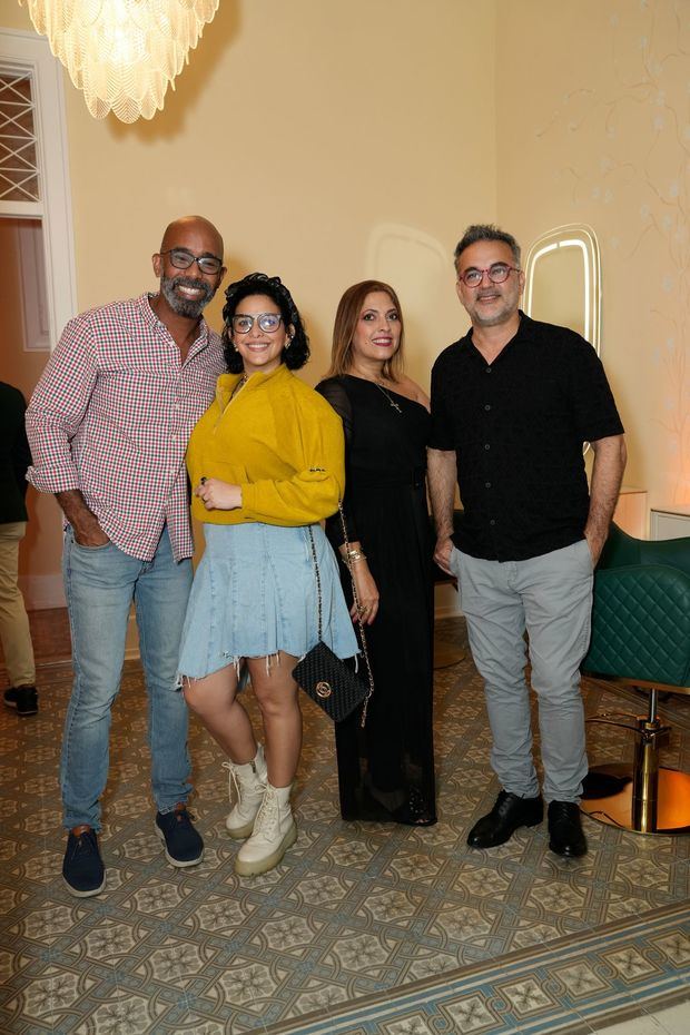 Jochy Campusano, Yamila Lebrón, Jennifer de Fersobe y Jochy Fersobe.