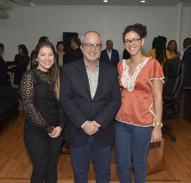 Gina Caceres, Joaquin Zagluly y Genesis Pineda.