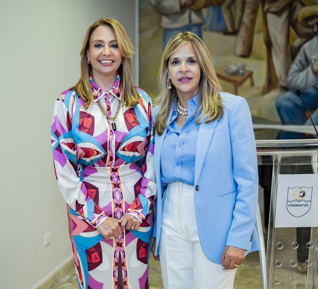 Rosa María Jiménez y Lisette Goico.