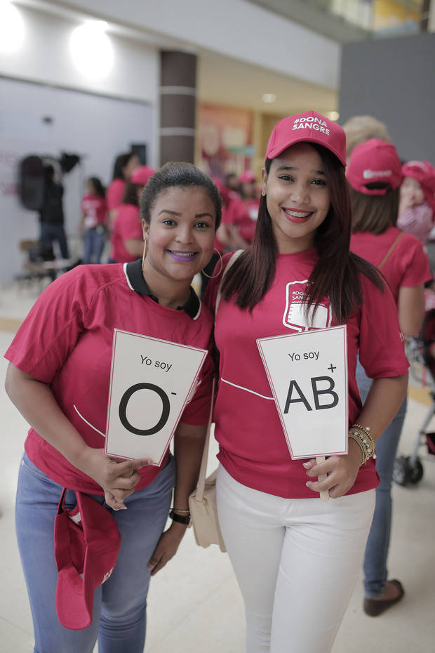 Mirian Nina y Caribel Peralta