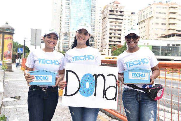 Yuleika Matos, Zaret Rodríguez y Lloren José Marte