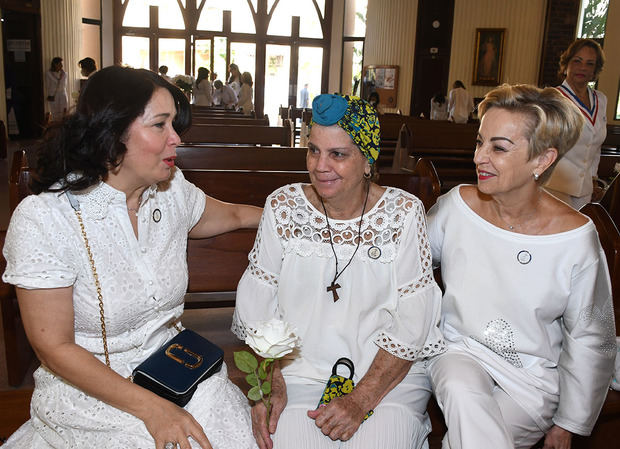 Lucy Estévez, María Rivas y Susan Myer