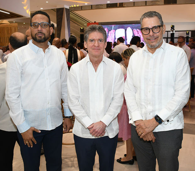 José Aníbal Peralta, José Alfredo Corripio y Jorge  Rivas.