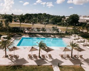  La cadena AC Hotels by Marriott&#174; abre hotel de lujo urbano de 129 habitaciones en Punta Cana 