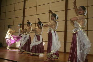 La Embajada de la India celebra con espectáculo de danza Kathak Clásica