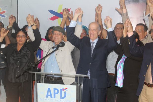 APD apoya a Manuel Jiménez.