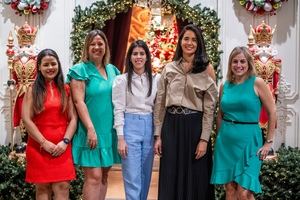 La Navidad llega a Casa Cuesta